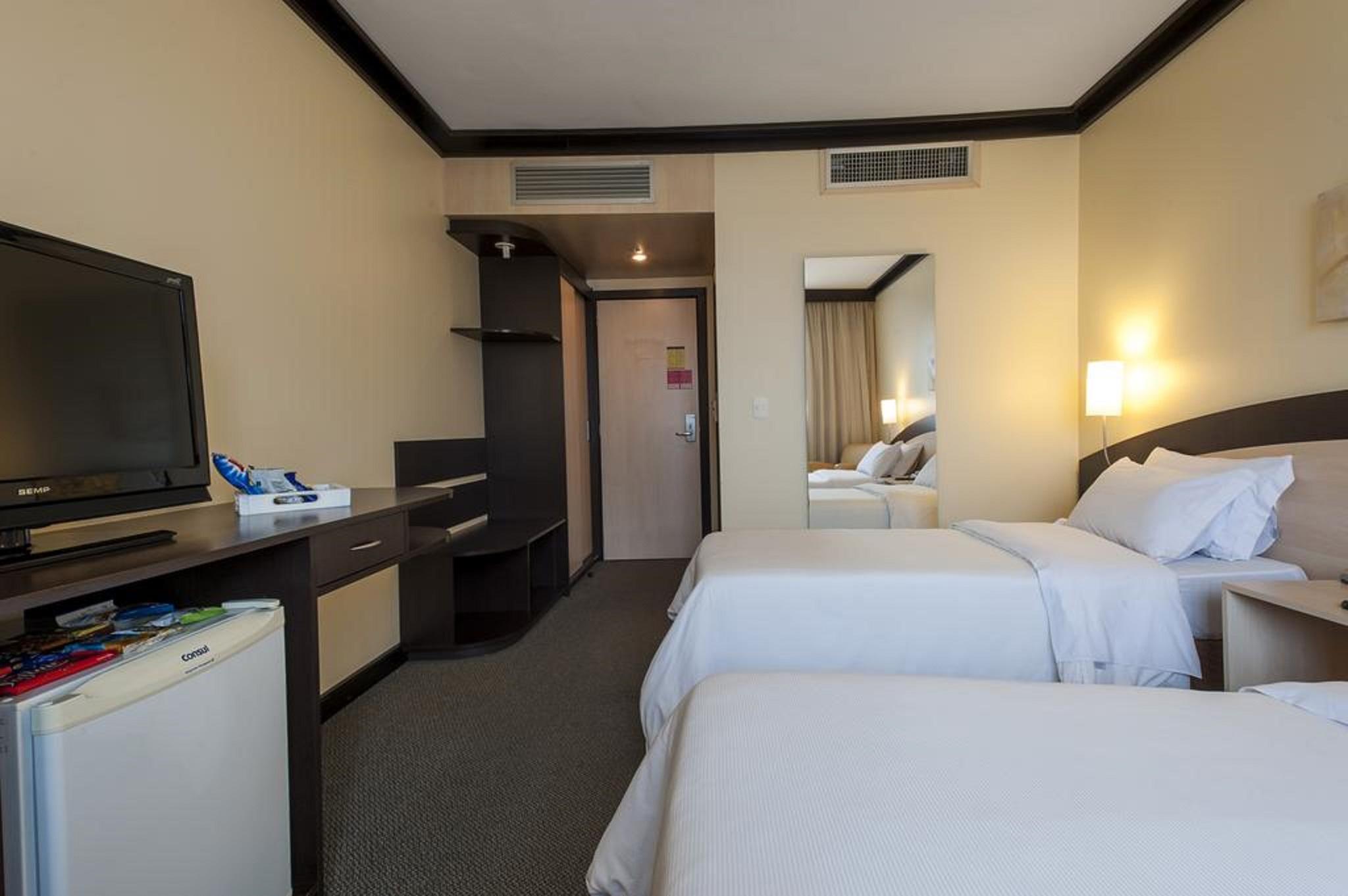 Hotel Swan Caxias Do Sul Exterior foto